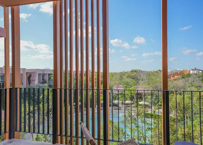 1br Jungle Escape In Aflora With Private Pool *
